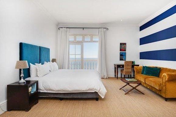 4 Bedroom Property for Sale in Camps Bay Western Cape
